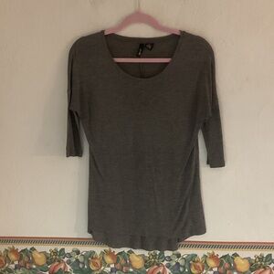 Ultra Flirt Tunic w/Round Neckline and 3/4 Length Sleeves, Size XS, Gray